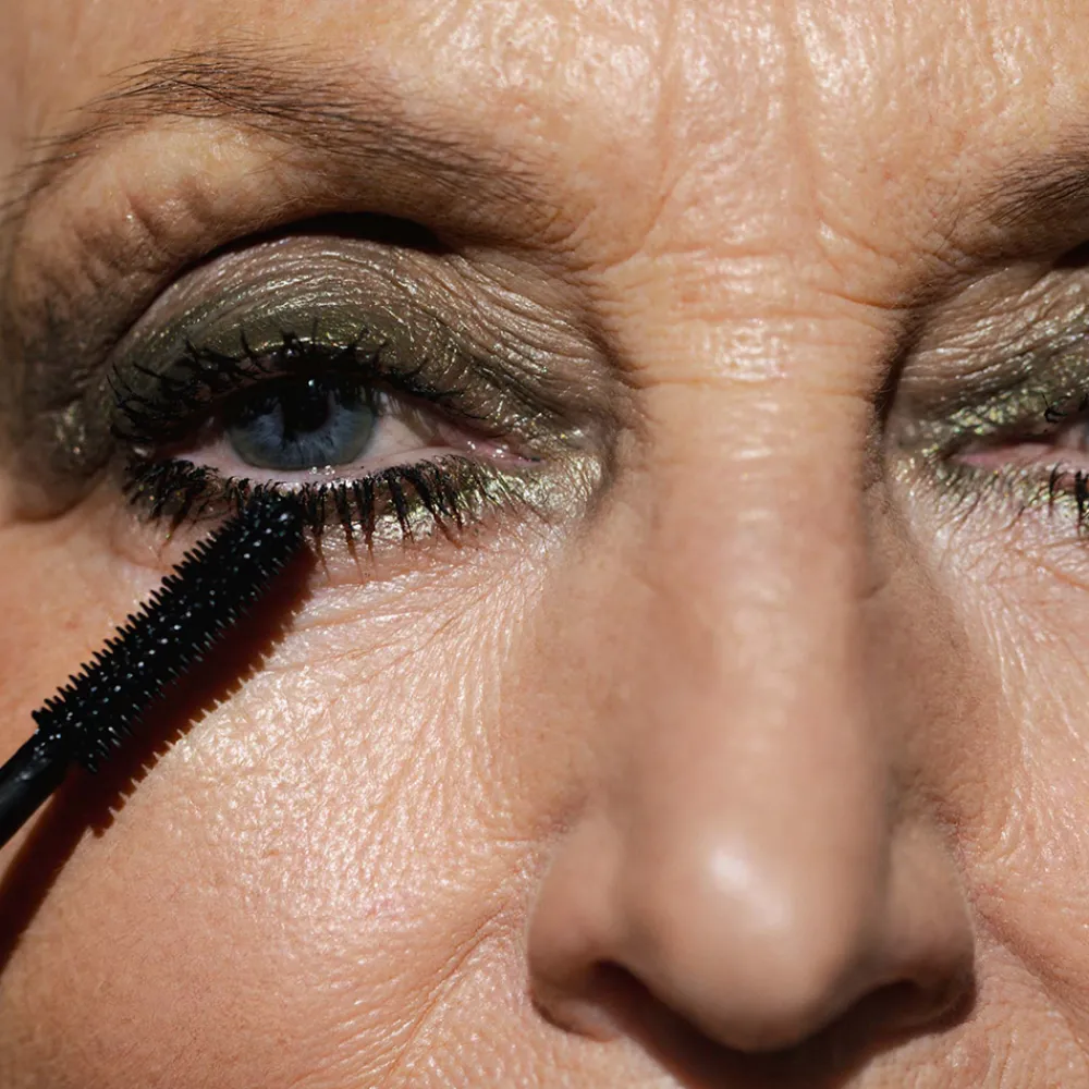 MÁDARA Deep Matter Volumen Wimperntusche 6 ml-Madara New