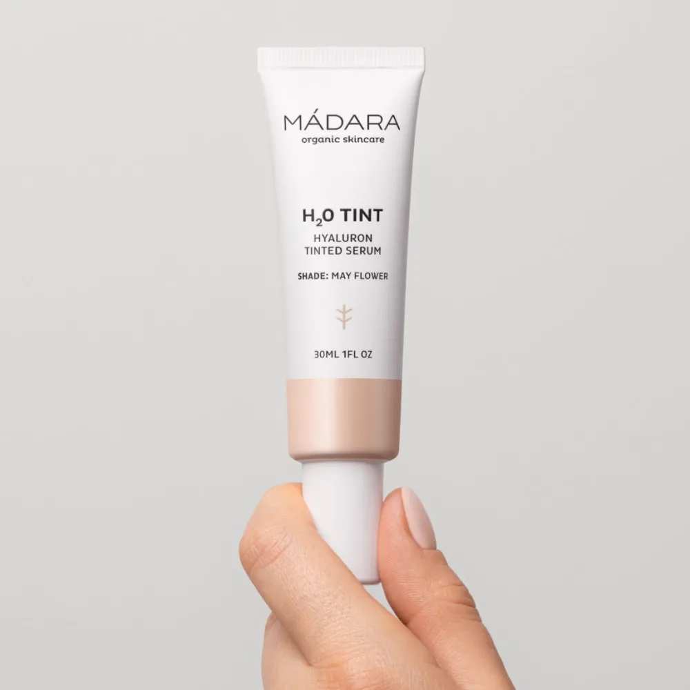 Madara Make-Up|Foundation^MÁDARA H2O Tint Getöntes Hyaluron-Serum #1 May Flower 30 ml