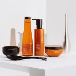 SHU UEMURA Shampoo|Urban Moisture Shampoo 300 ml