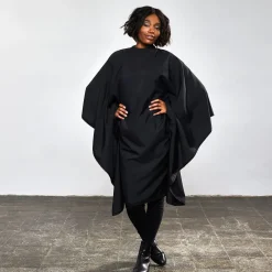 Trend-Design Frisierumhänge|Umhänge & Hauben^NANO Compact Uni Färbeumhang mit Druckverschluss Schwarz