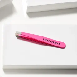 Tweezerman Augenbrauen|Schräge Mini Pinzette in Neon Pink